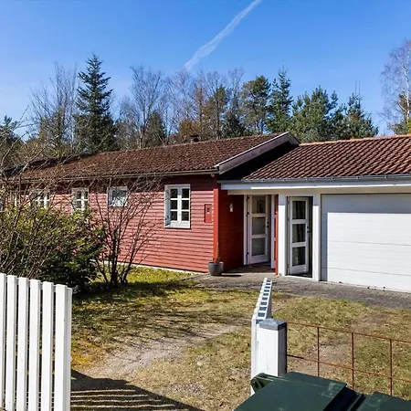 84300-ebeltoft-bogfinkevej-17 Fuglslev